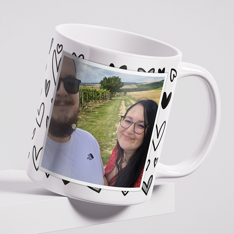 Fotohrnek s vlastní koláží z 5 fotek – Polaroid se srdíčky